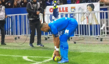 世界杯H组抽签出炉：西班牙、乌拉圭、沙特、佛得角