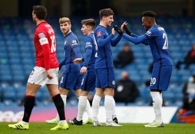 太阳遭遇伤病潮影响战绩